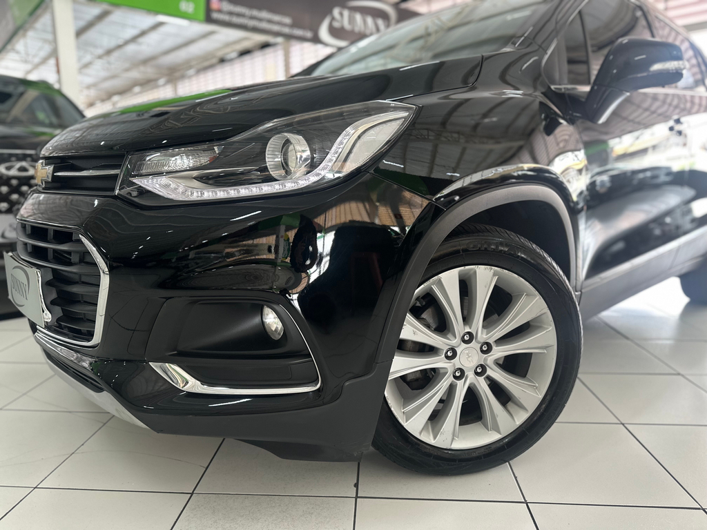 Chevrolet Tracker Preto