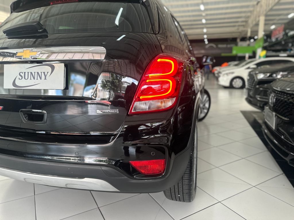Chevrolet Tracker Preto