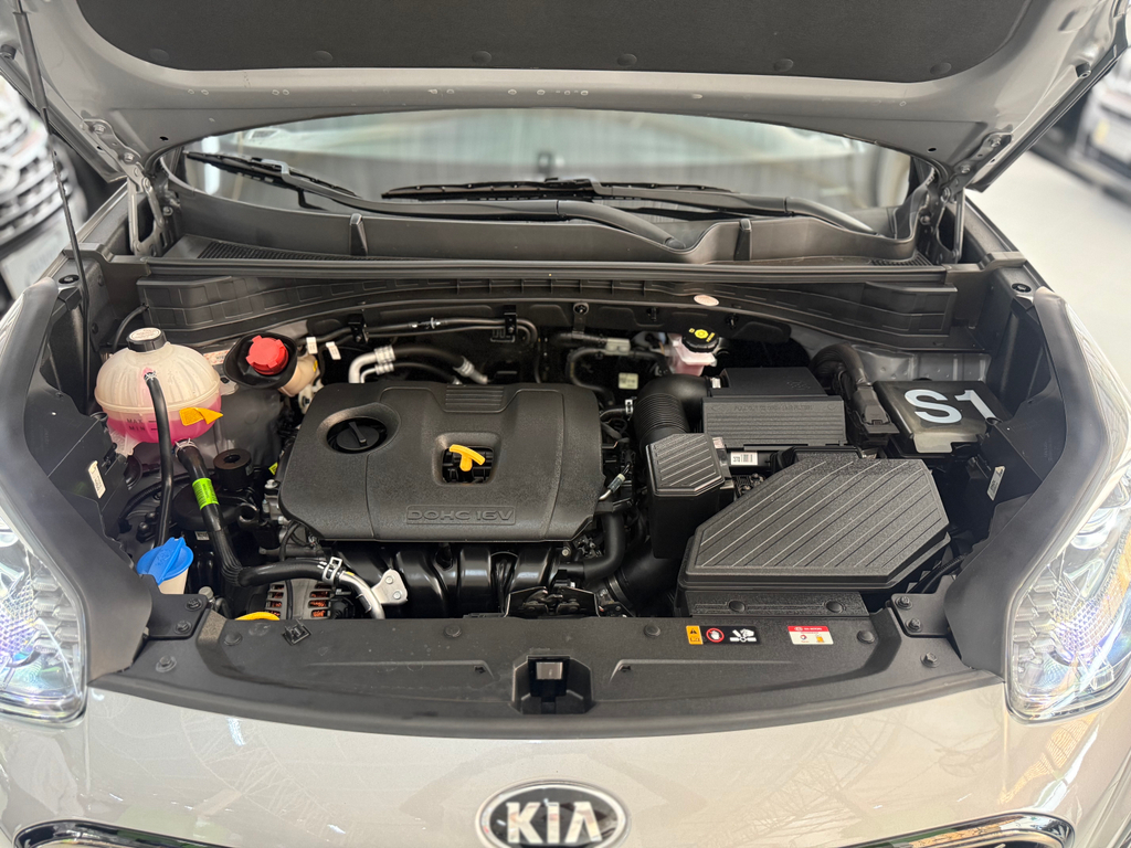 Kia Sportage Cinza