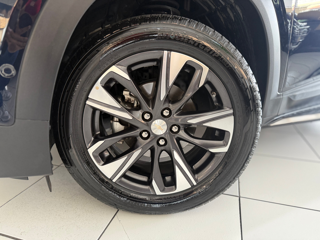 Chevrolet Tracker Azul