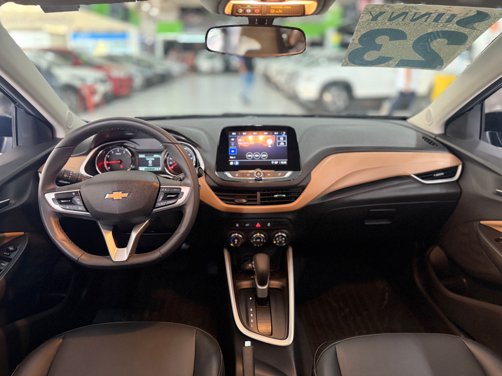 Chevrolet Onix Preto