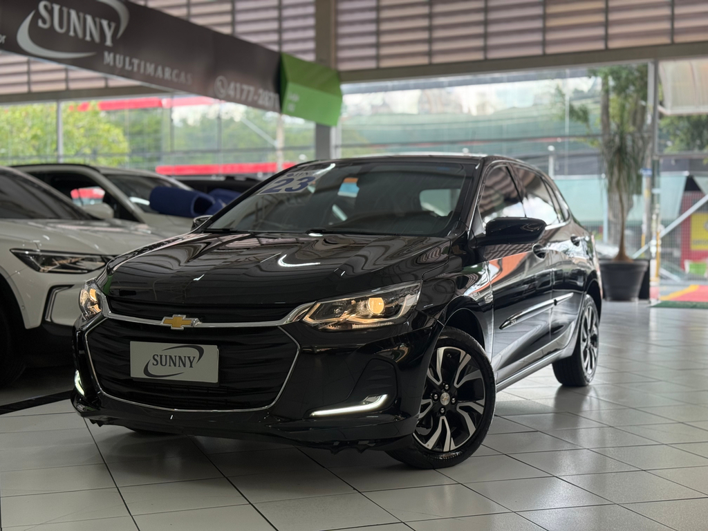 Chevrolet Onix Preto
