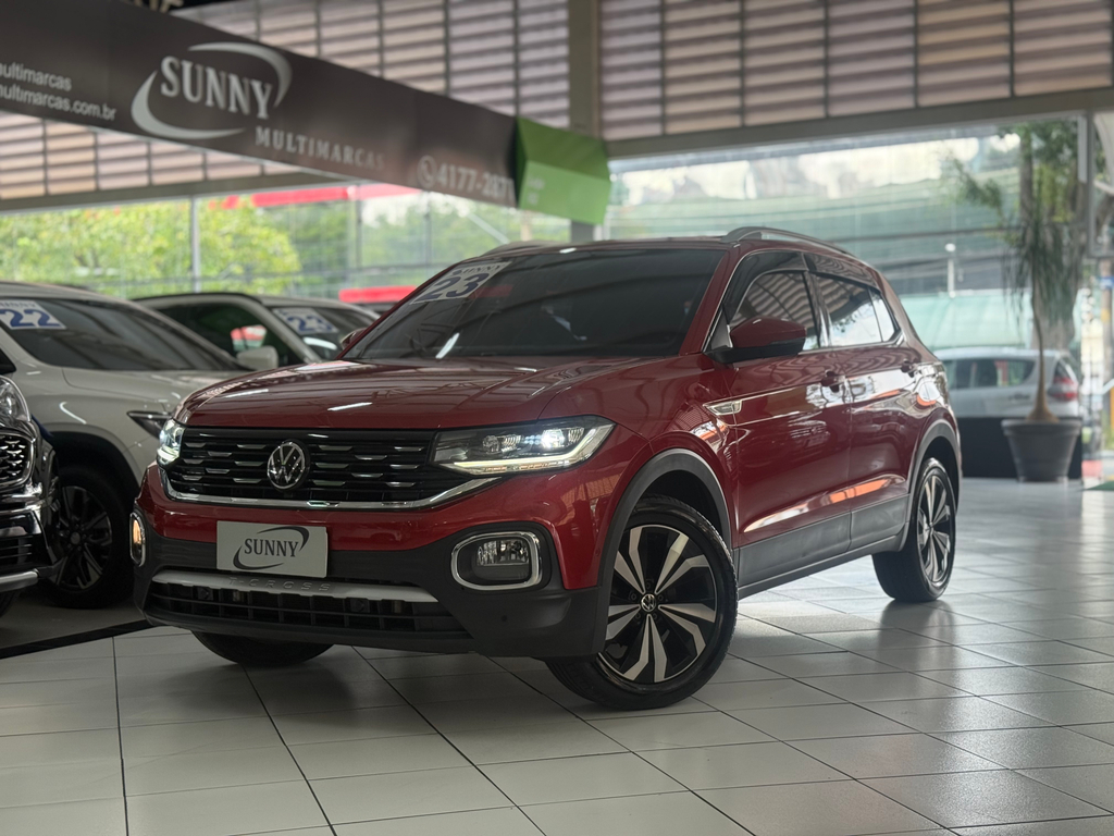 Volkswagen T-Cross Vermelho