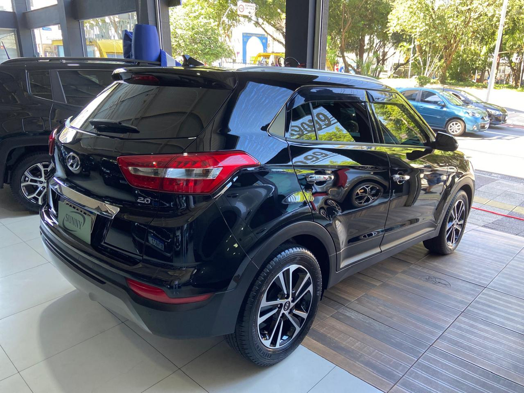 Hyundai Creta Preto