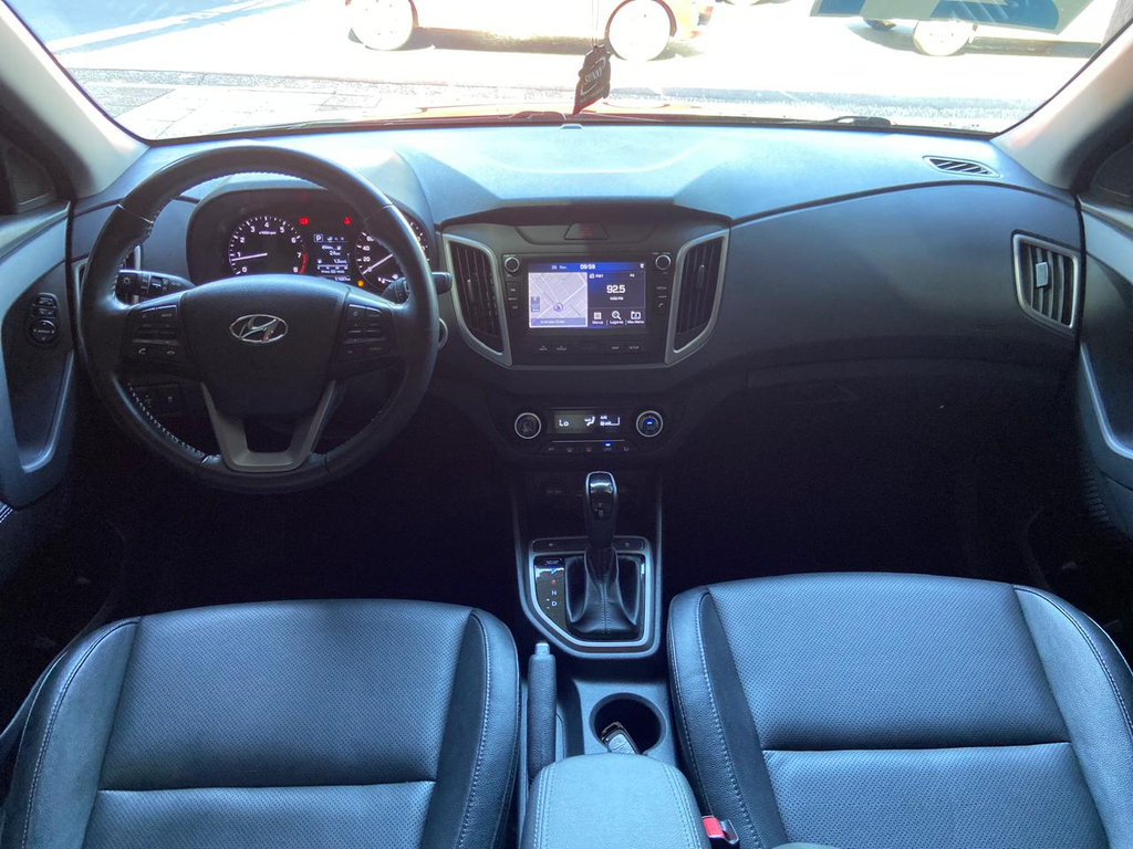 Hyundai Creta Preto
