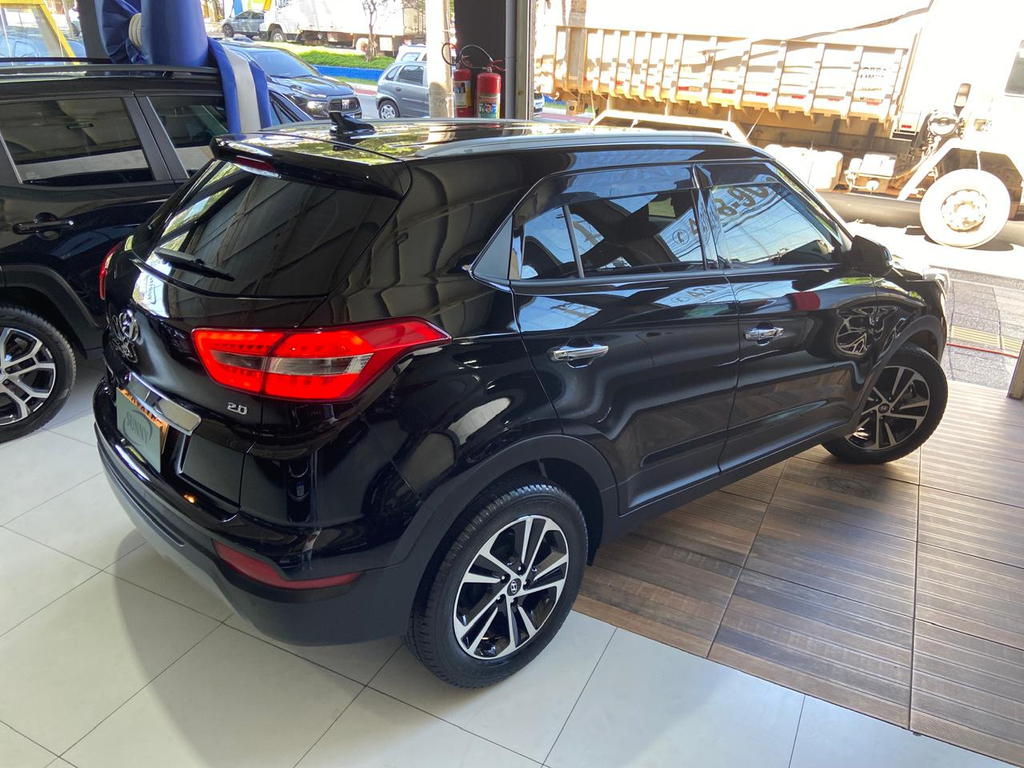 Hyundai Creta Preto