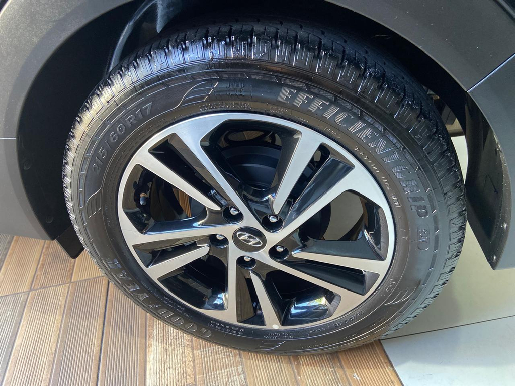 Hyundai Creta Preto
