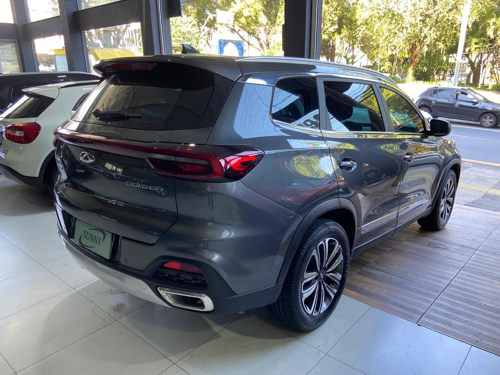 Chery Tiggo 8 Cinza