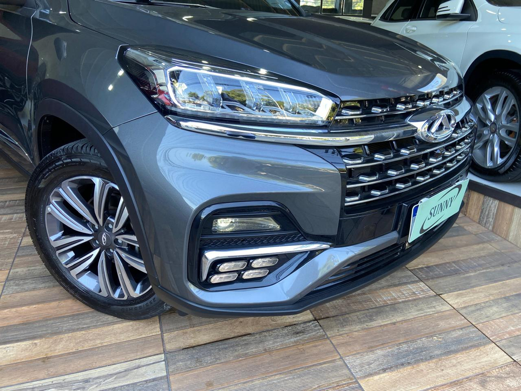 Chery Tiggo 8 Cinza