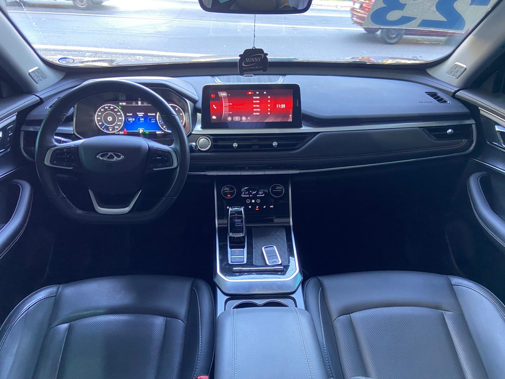 Chery Tiggo 8 Cinza