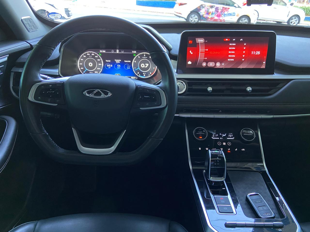 Chery Tiggo 8 Cinza