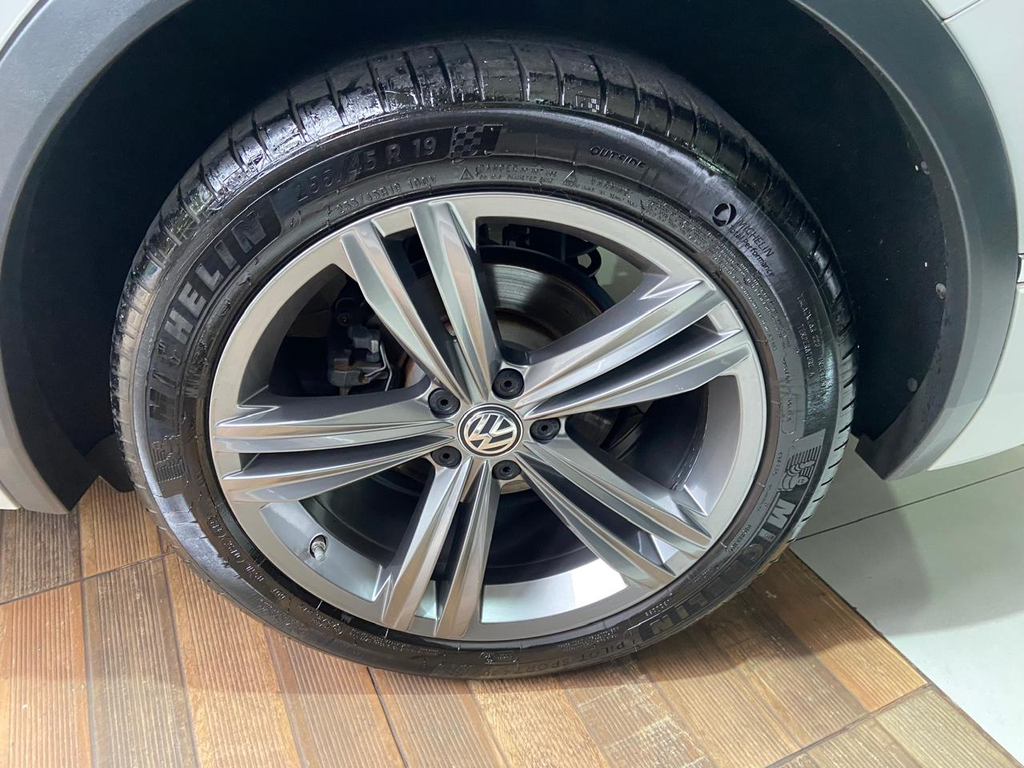 Volkswagen Tiguan Branco