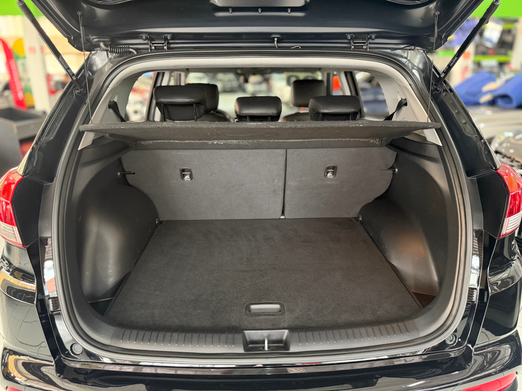 Hyundai Creta Preto