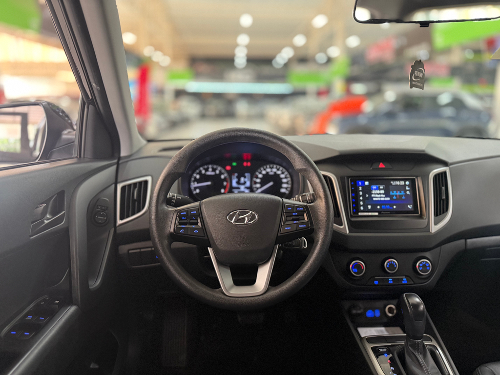 Hyundai Creta Preto