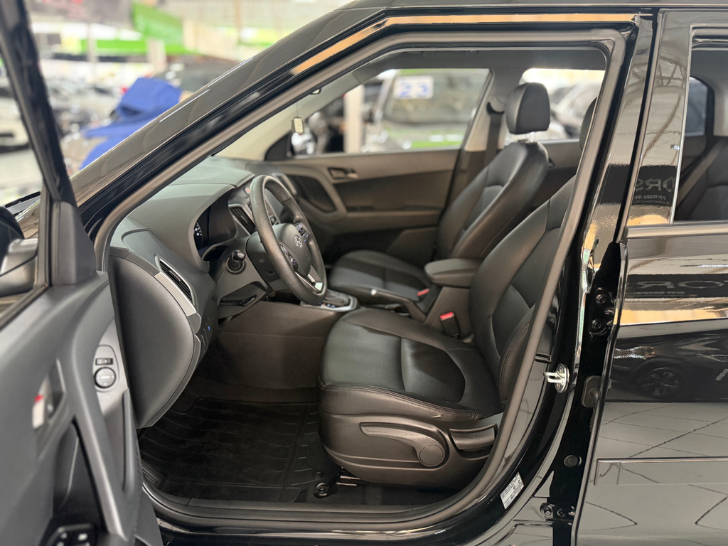 Hyundai Creta Preto
