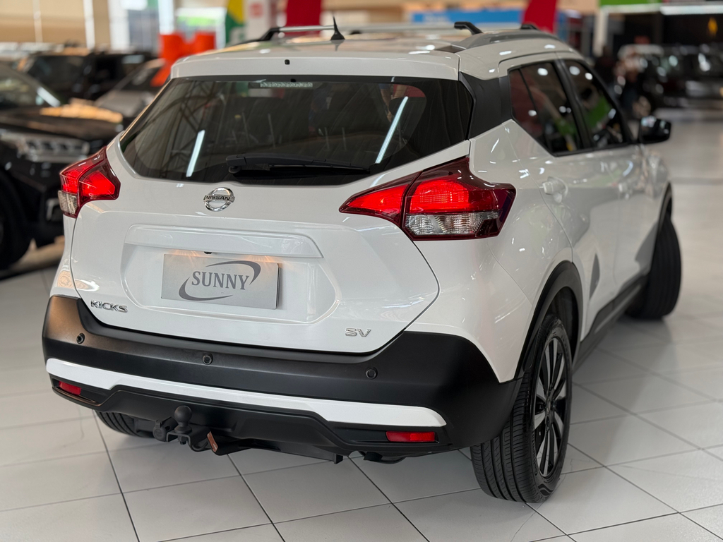 Nissan Kicks Branco