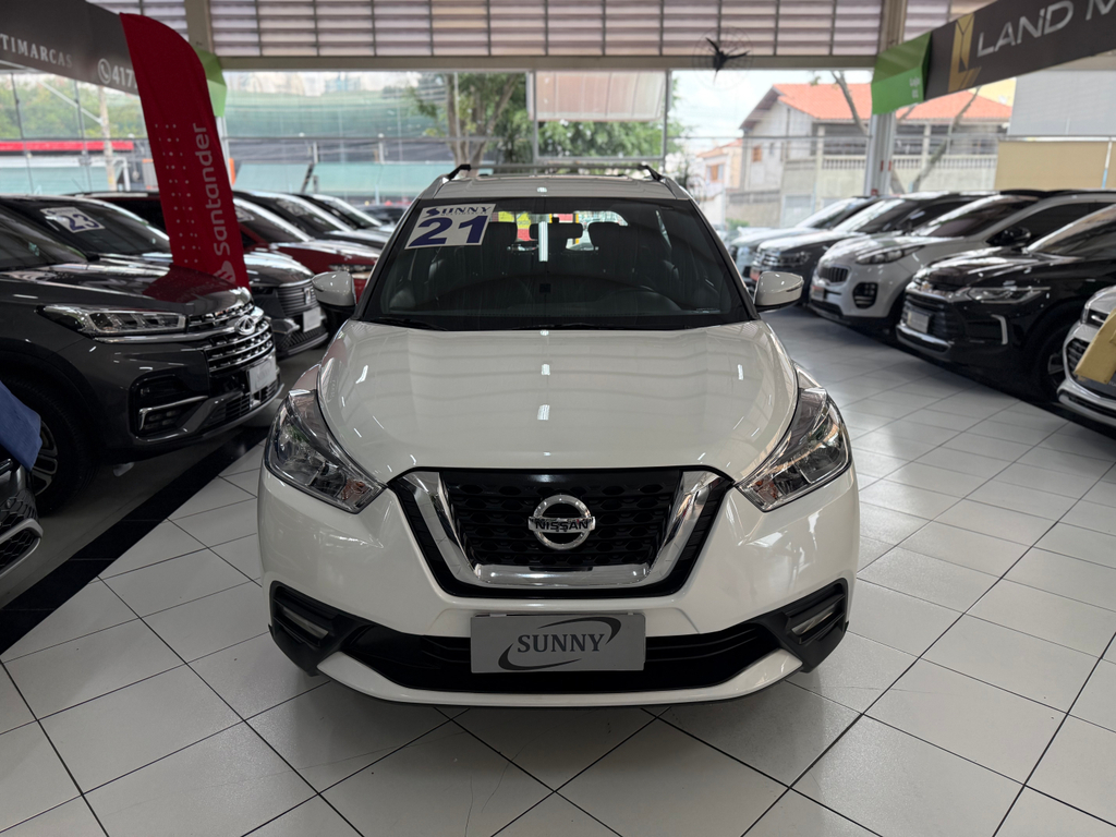 Nissan Kicks Branco