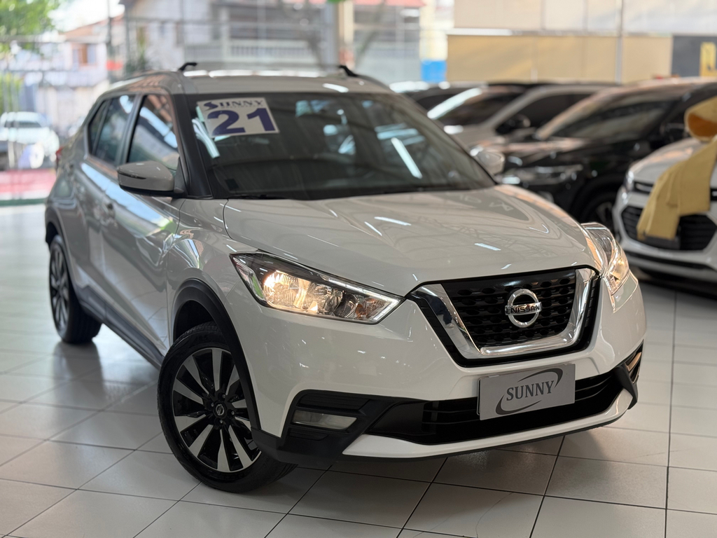 Nissan Kicks Branco