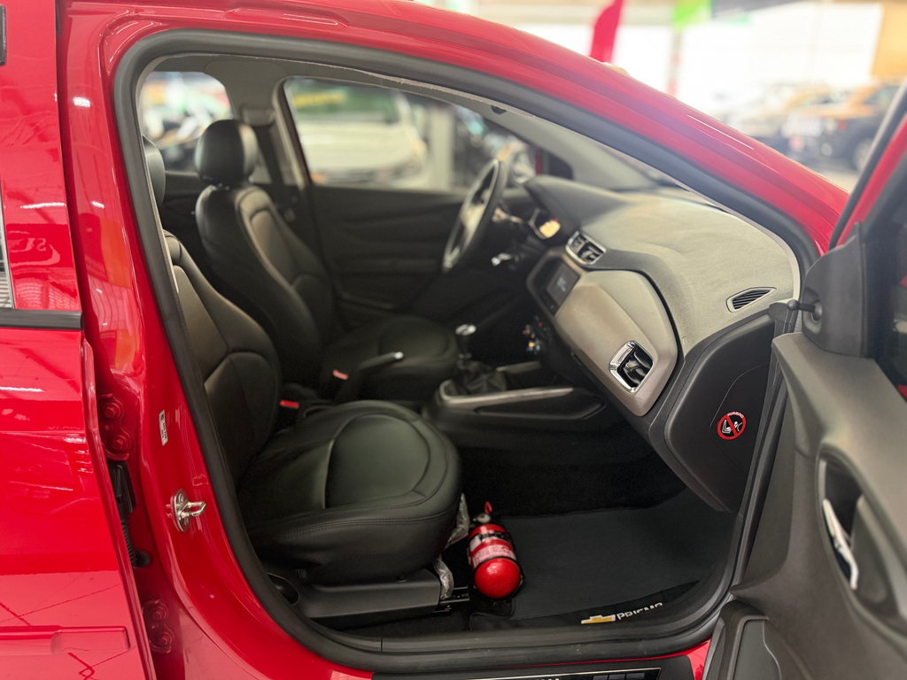 Chevrolet Prisma Vermelho