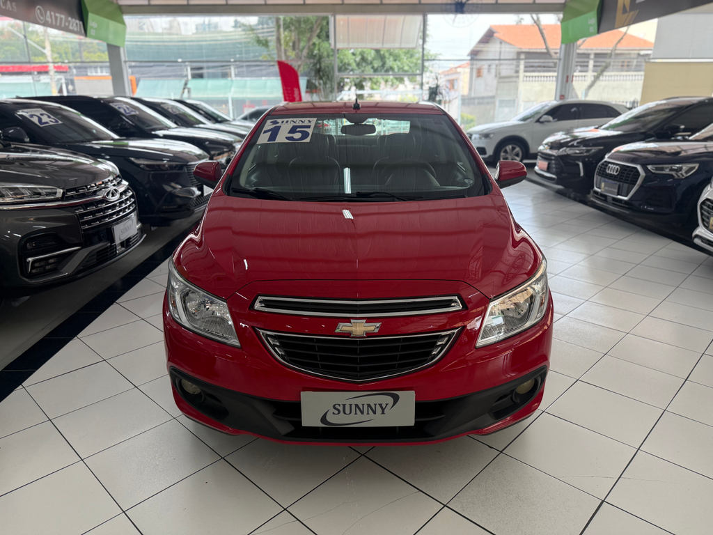 Chevrolet Prisma Vermelho