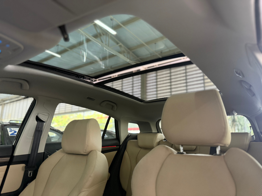 Ford TERRITORY Preto