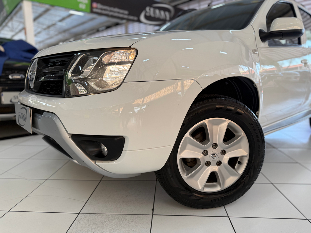 Renault Duster Branco