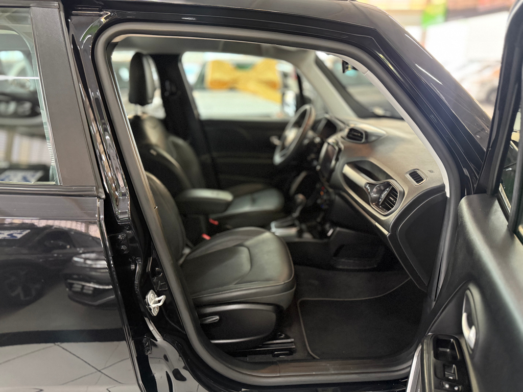 Jeep Renegade Preto
