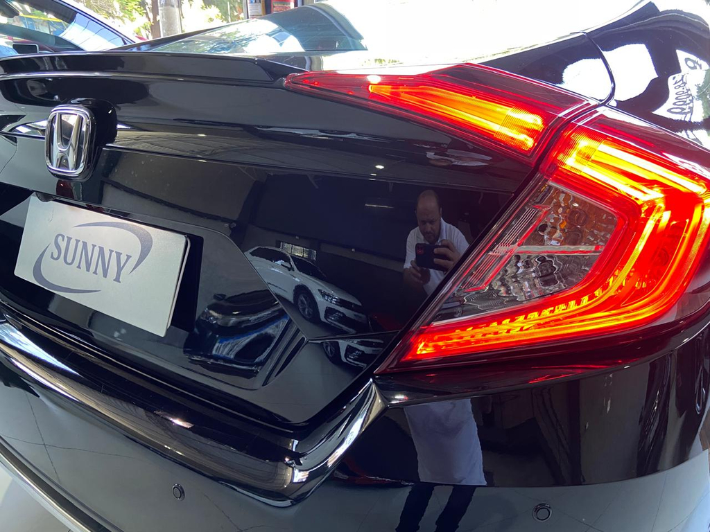 Honda Civic Preto