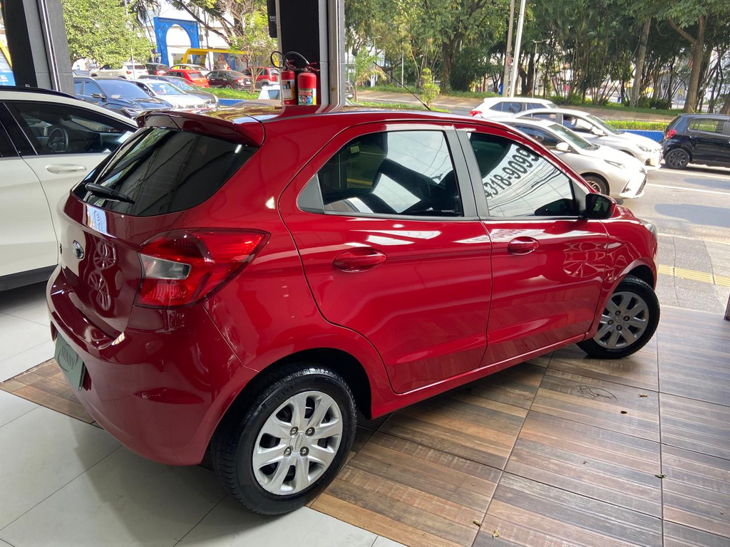 Ford Ka Vermelho