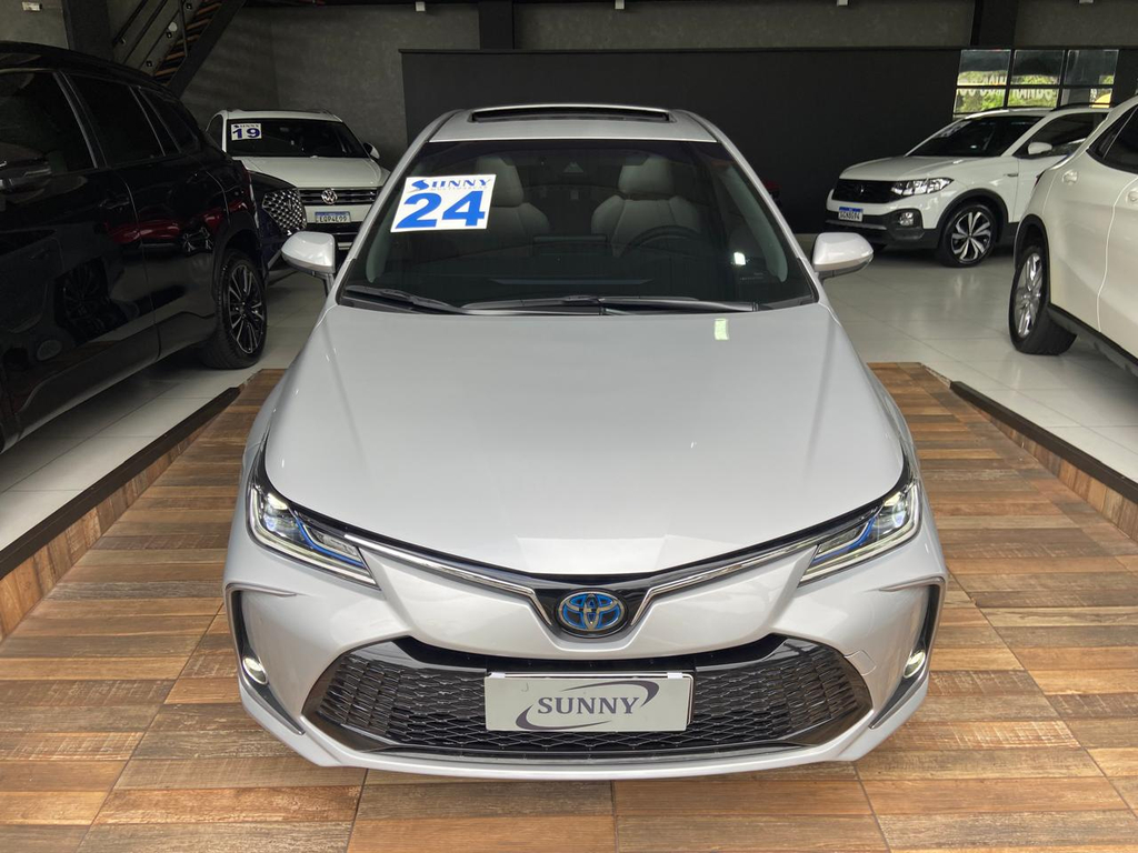 Toyota Corolla Prata