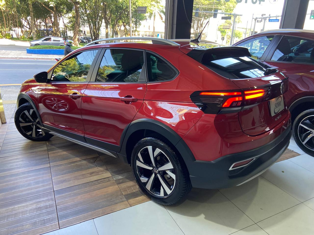 Volkswagen Nivus Vermelho