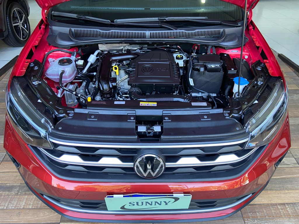Volkswagen Nivus Vermelho