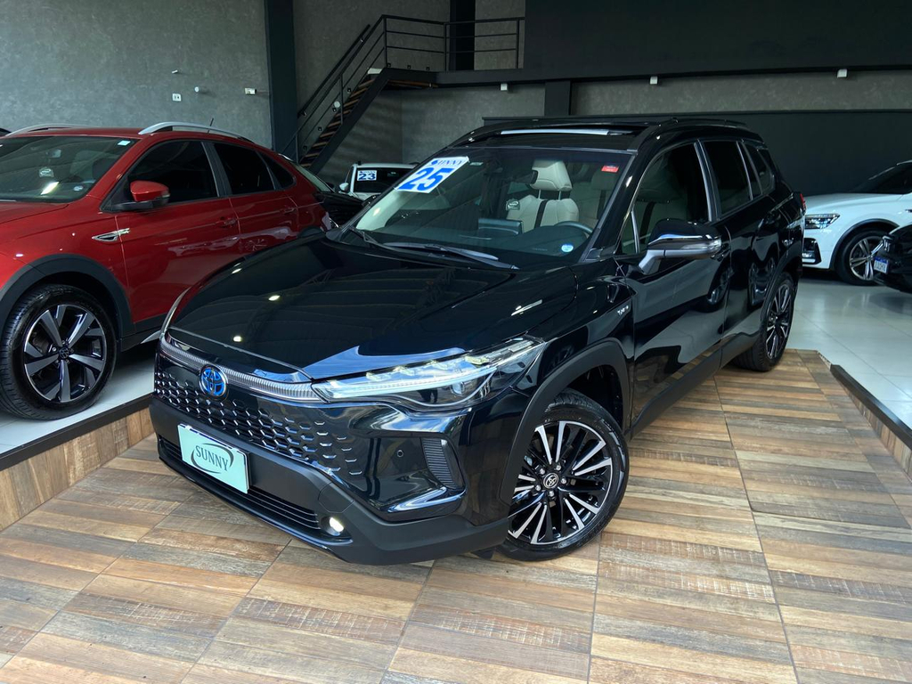 Toyota Corolla Cross Preto