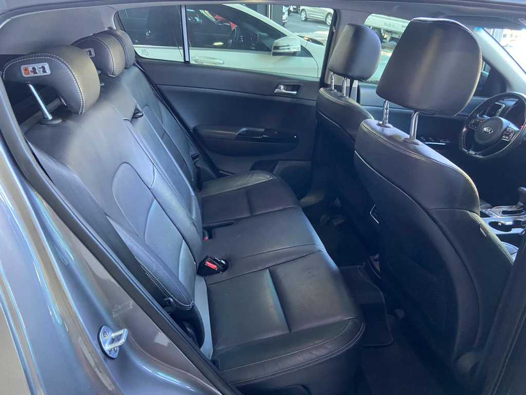 Kia Sportage Prata