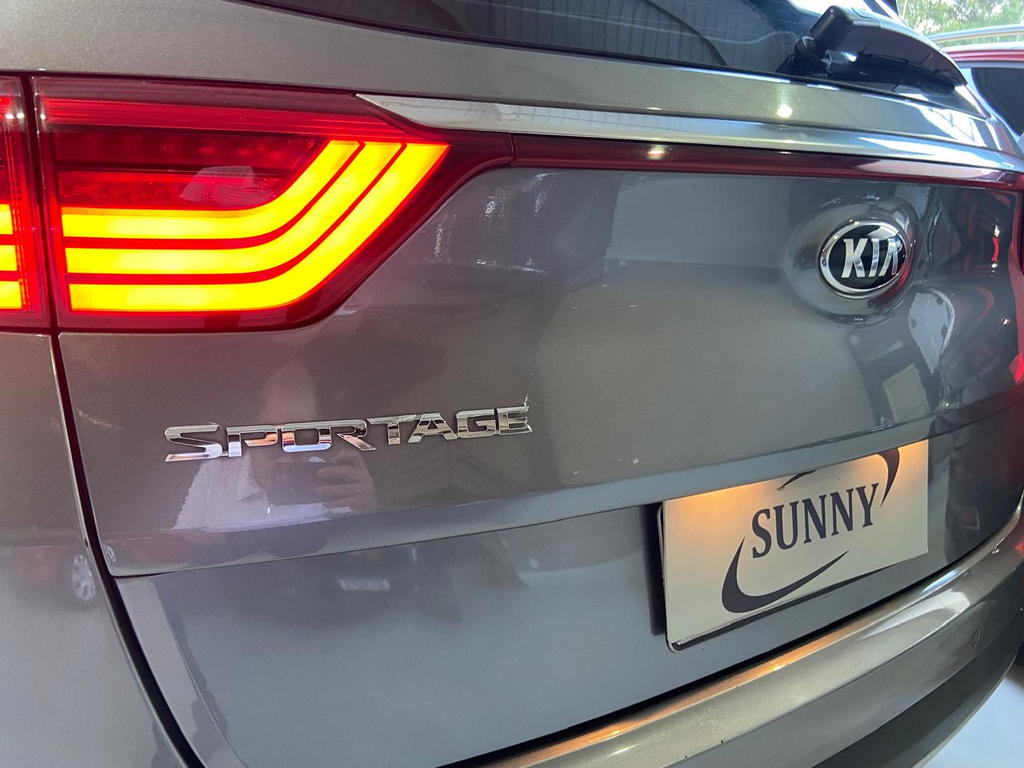 Kia Sportage Prata