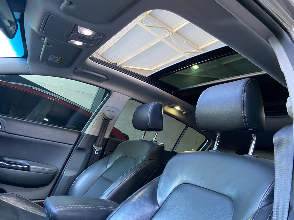 Kia Sportage Prata
