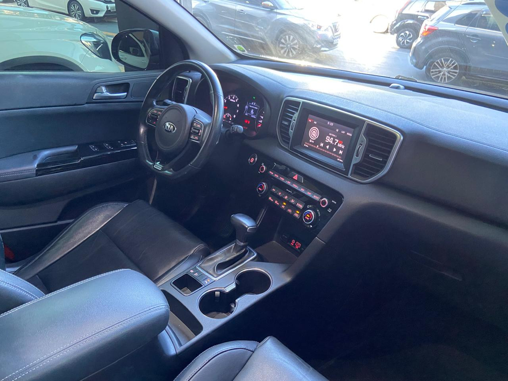 Kia Sportage Prata
