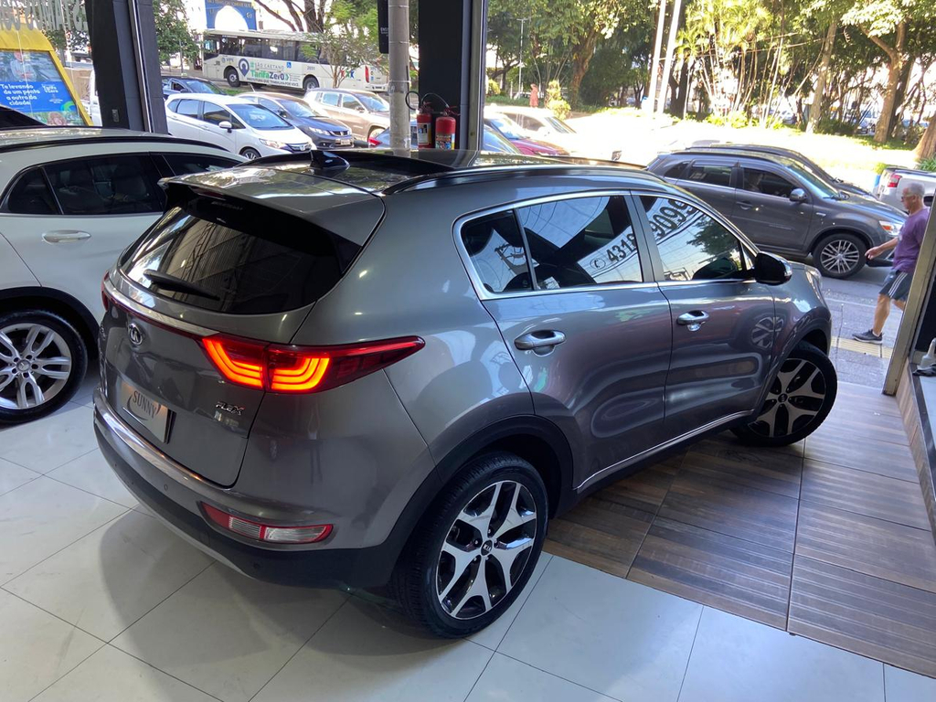 Kia Sportage Prata