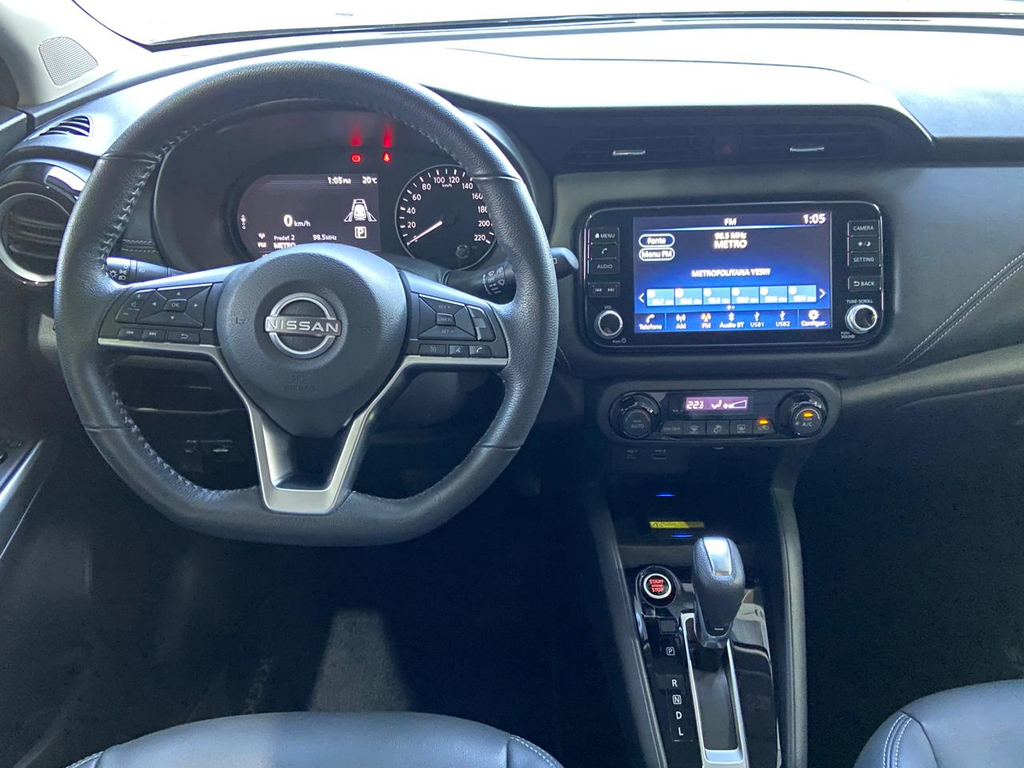 Nissan Kicks Cinza