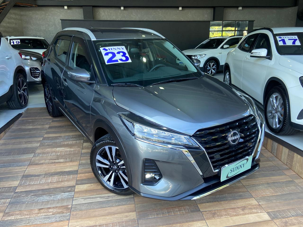 Nissan Kicks Cinza