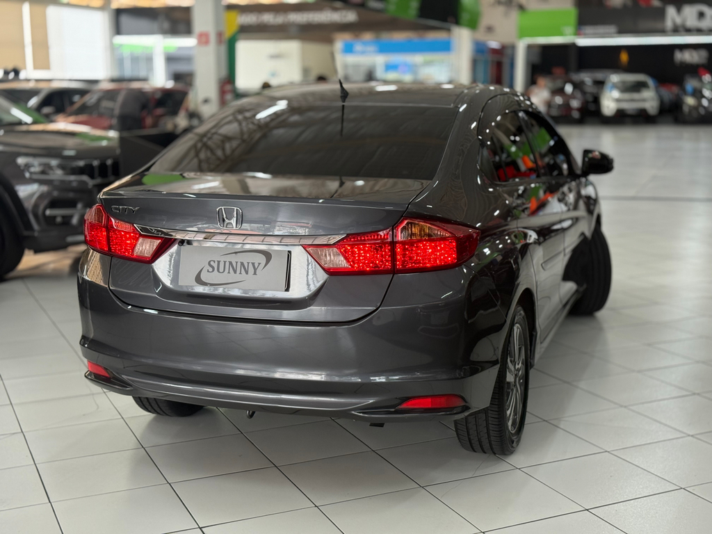 Honda City Cinza