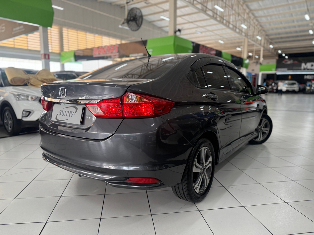 Honda City Cinza