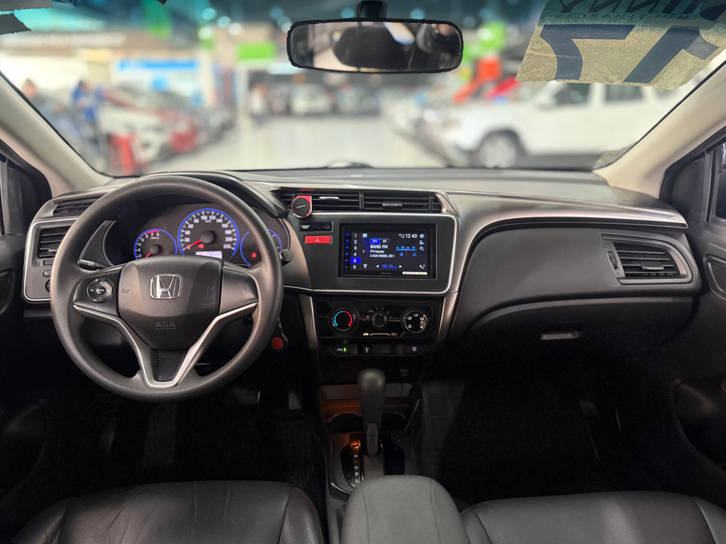 Honda City Cinza