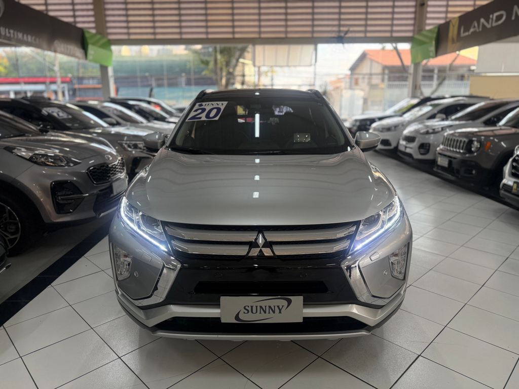 Mitsubishi Eclipse Cross Cinza
