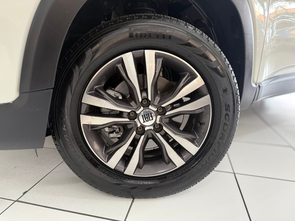 Fiat Toro Branco