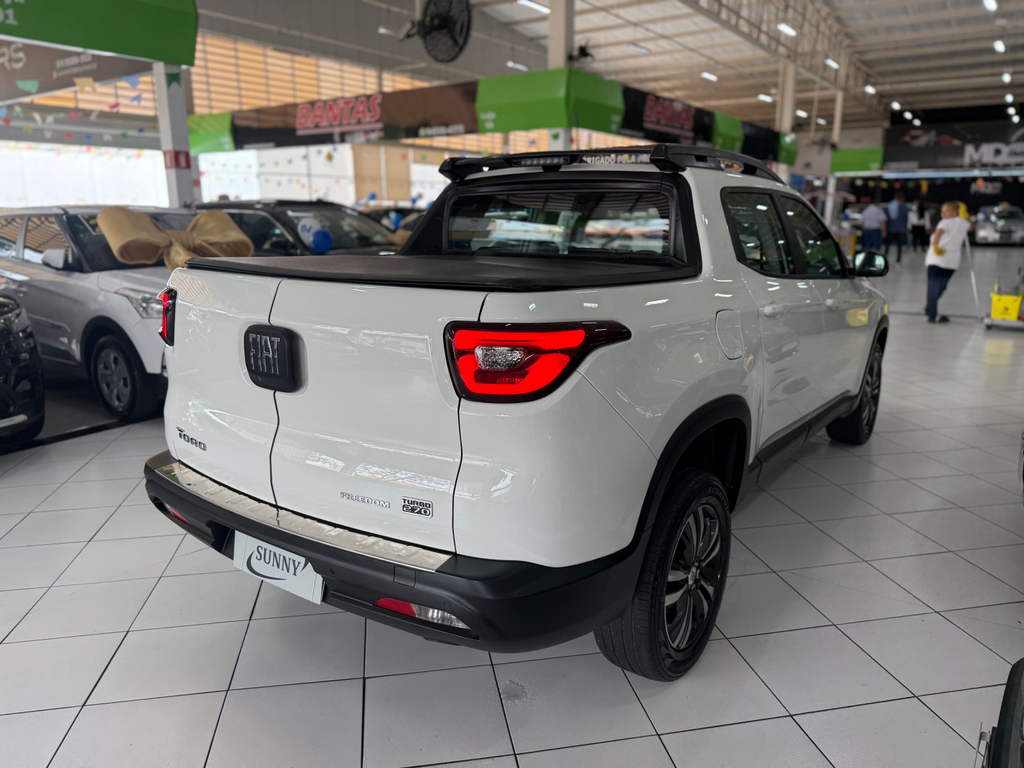 Fiat Toro Branco