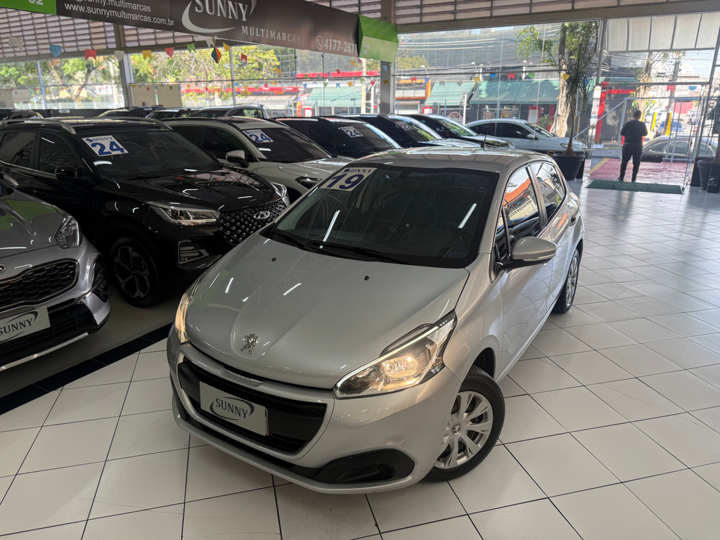 Peugeot 208 Prata