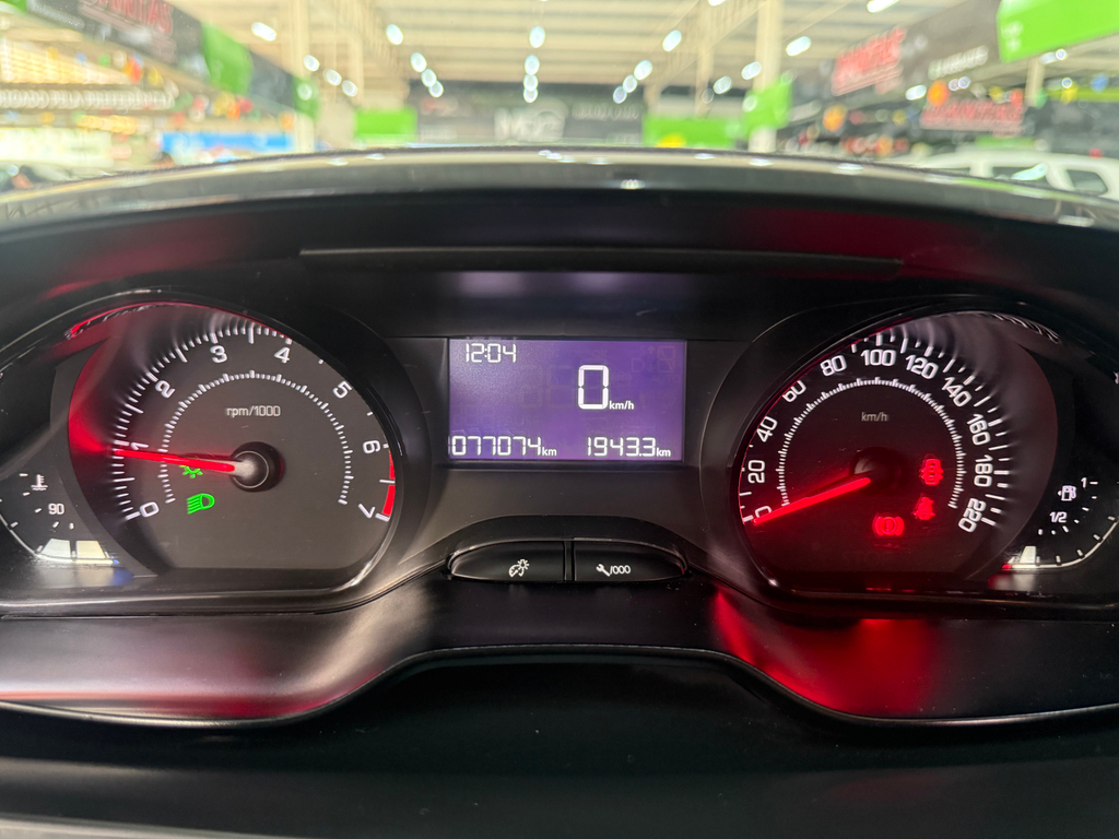 Peugeot 208 Prata