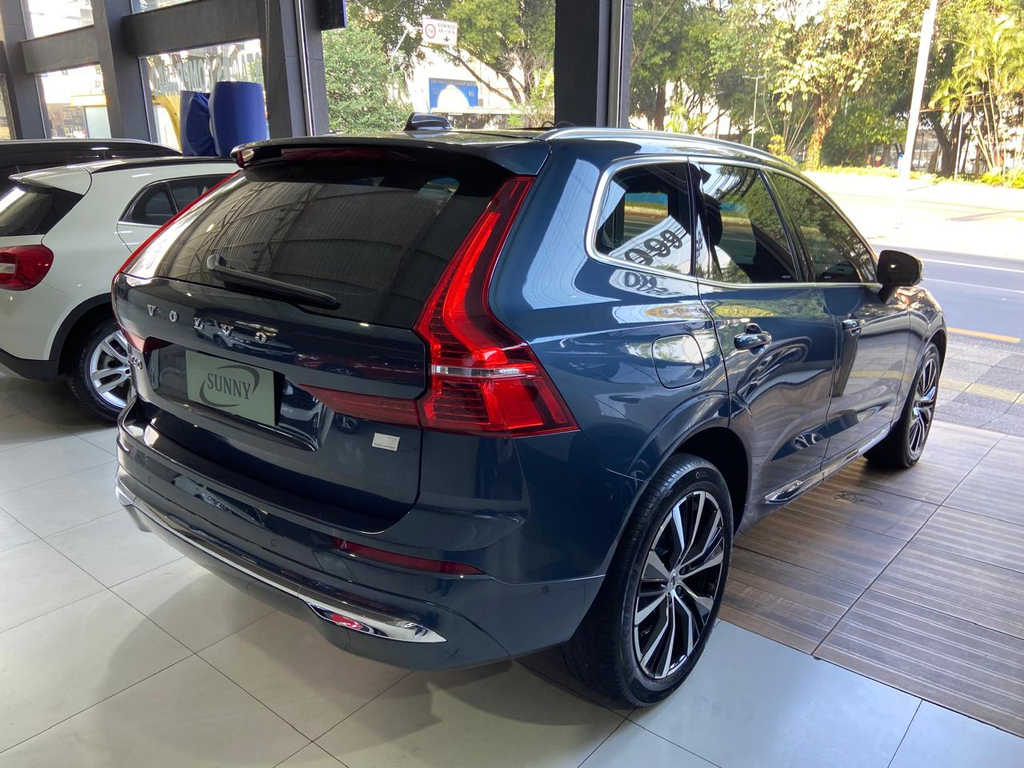 Volvo XC60 Azul