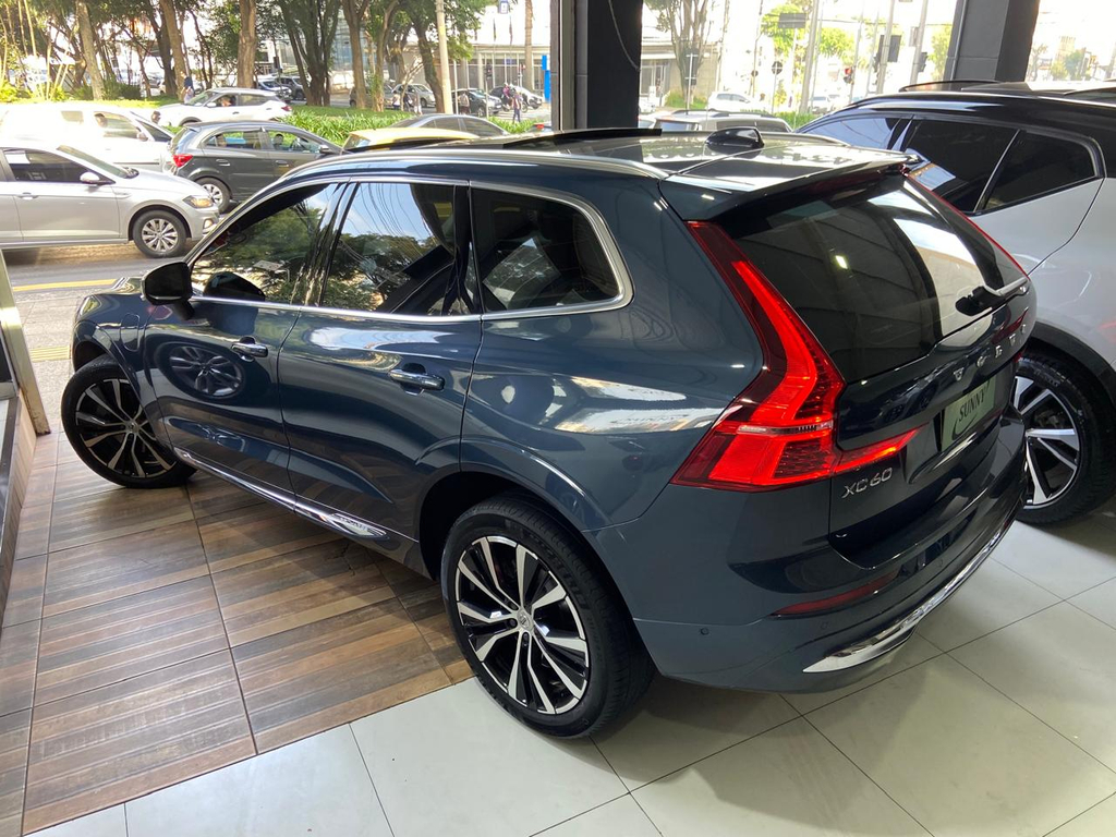 Volvo XC60 Azul